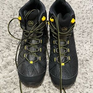 Men’s La Sportiva boots sz 10